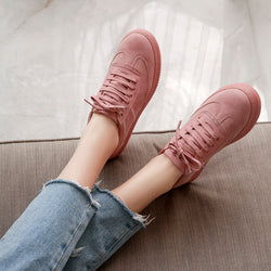 Sneakers Wanita - Kulit Asli