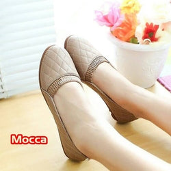 Adelia Flatshoes Motif Kulit Ular